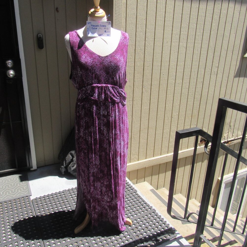#277. WOMEN 'S VIOLET LONG SUMMER DRESS BY SOMA  (SIZE XL)